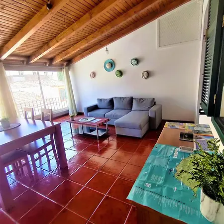 Traditional فونشال